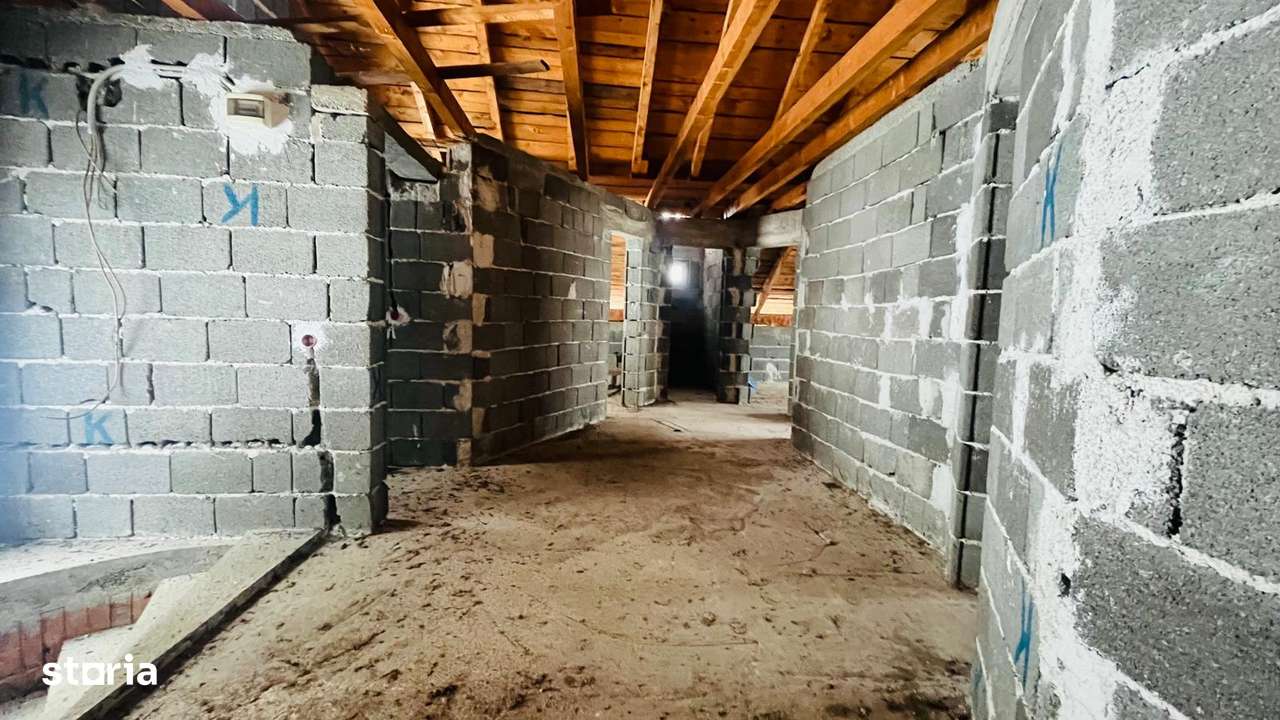 Casa/Cabana De Vanzare Pe Transalpina, Loc. Capalna-6