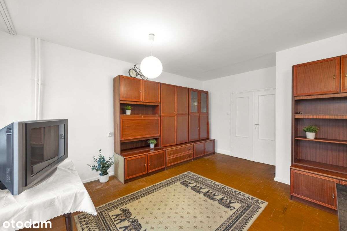 Trzypokojowe mieszkanie w Centrum-4