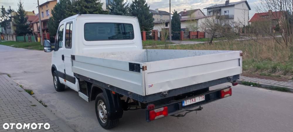 Iveco DAILY - 15