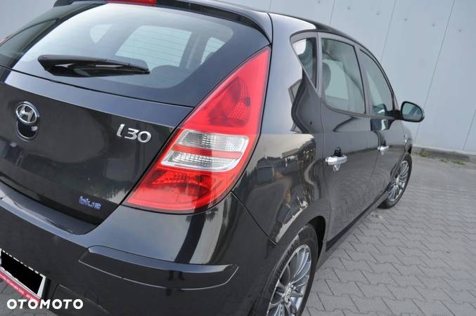 Hyundai I30 1.4 blue Comfort - 35