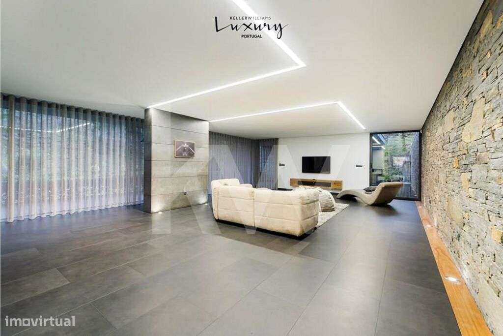 Quinta paradisíaca em local calmo e recatado para viver com qualidade-7