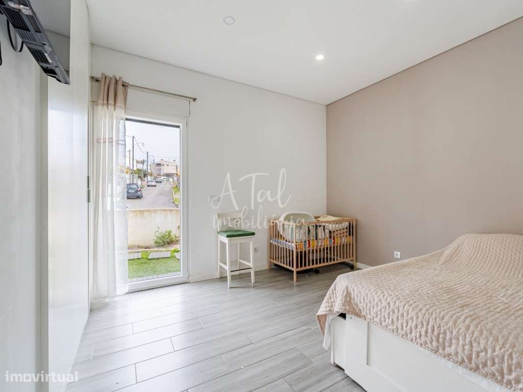 Moradia V2 Térrea a 10 minutos da Praia-10