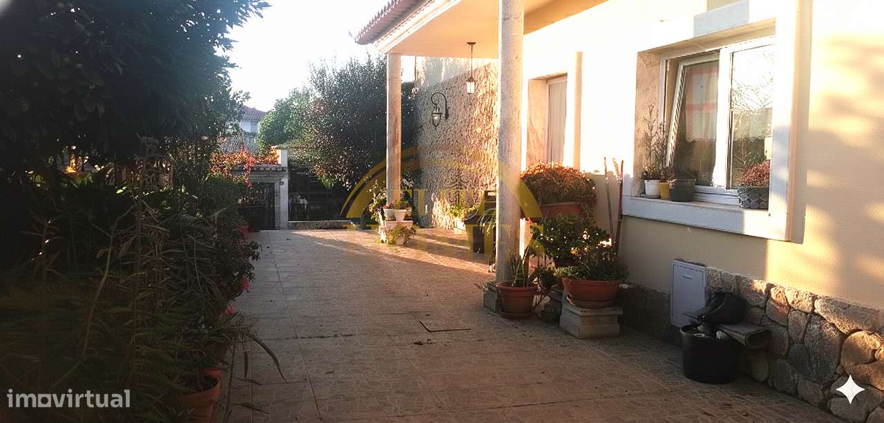 Moradia Independente T5 Sobrena, Cadaval. - Grande imagem: 2/46