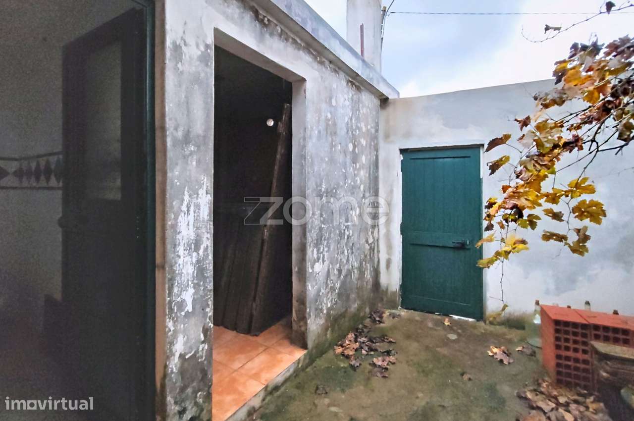 Moradia V2 no centro de São Marcos da Serra-33