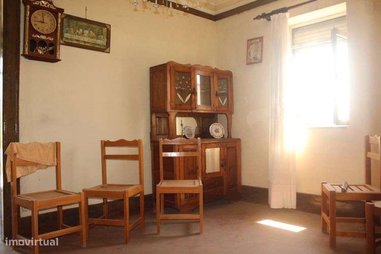 Moradia T3 em Pedra – Travanca de Lagos, Oliveira do Hospital-10