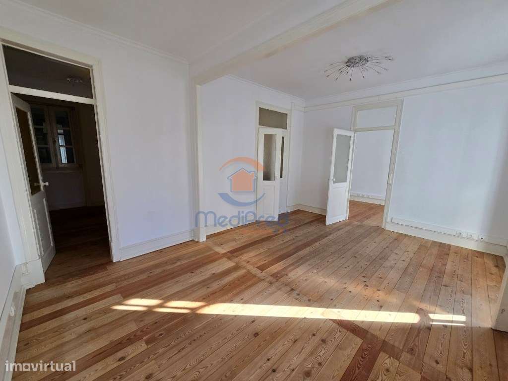Apartamento T4 em Lisboa | Avenidas Novas-5