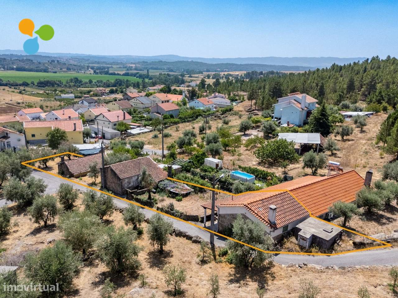 Quintinha com moradia geminada para remodelar – Borralheira, Teixoso - Grande imagem: 4/28