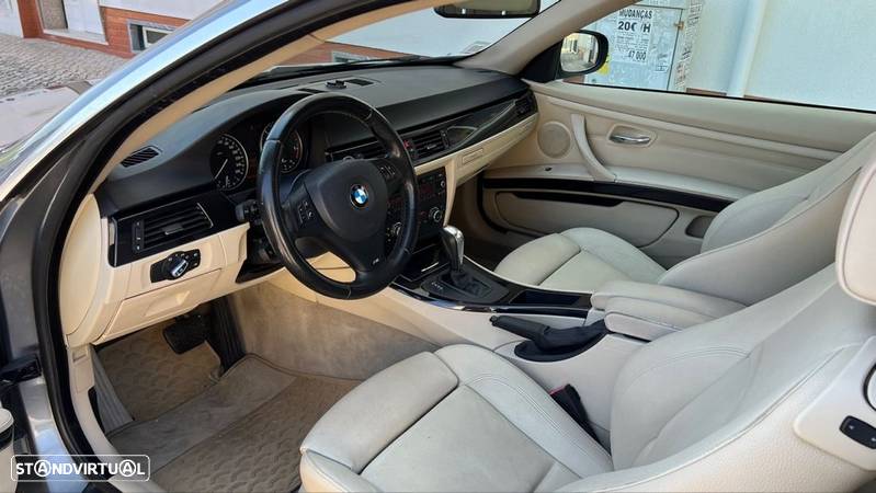 BMW 320 d Exclusive Auto - 33