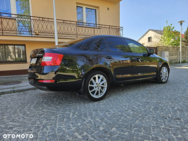 Skoda Octavia 2.0 TDI Elegance - 4