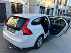 Volvo V60 D2 Base - 13