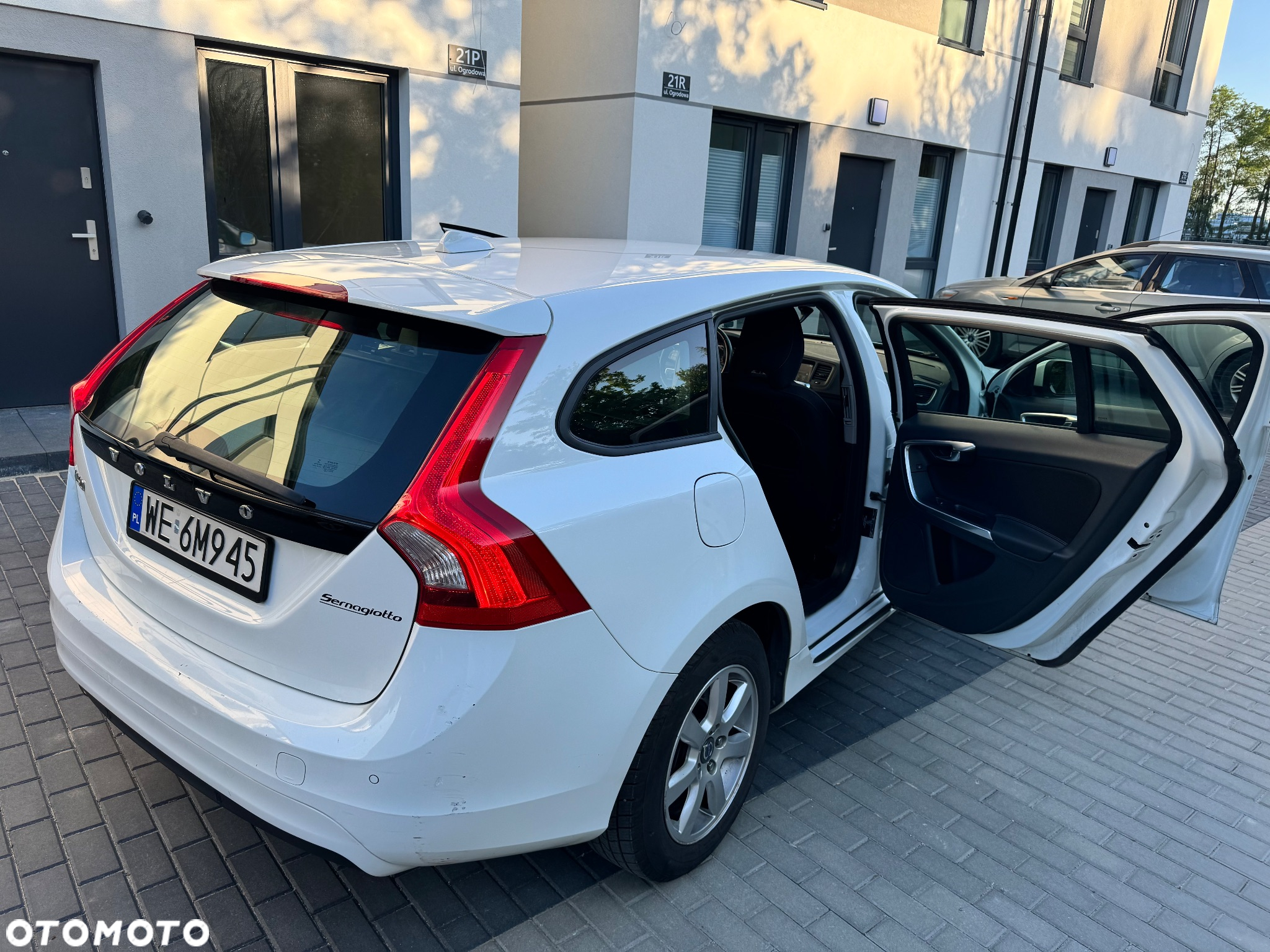 Volvo V60 D2 Base - 13