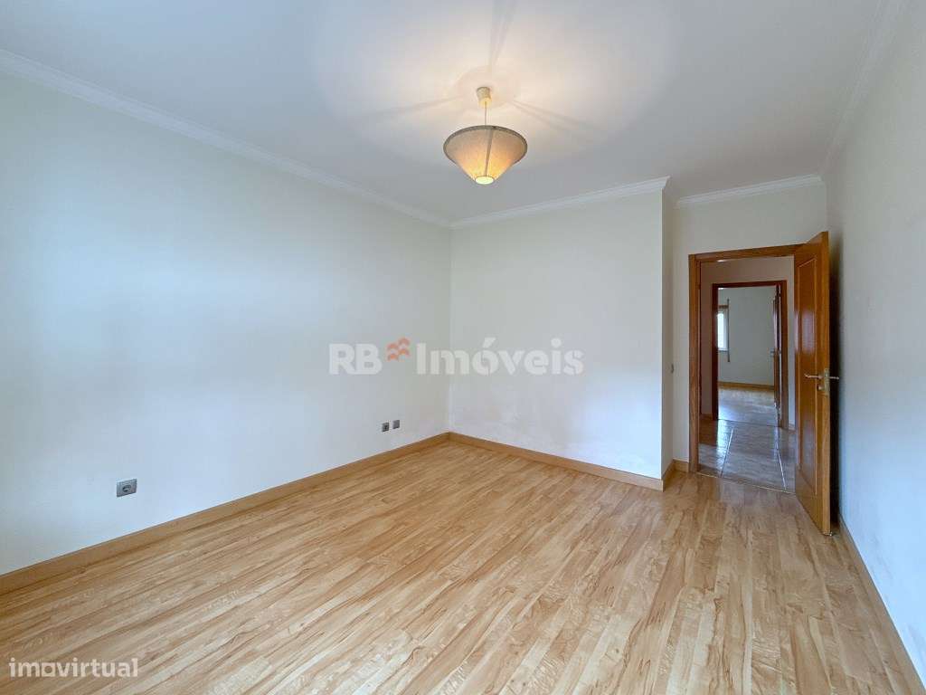 ApartamentoT3 Rch em Condomínio fechado com Garagem-22