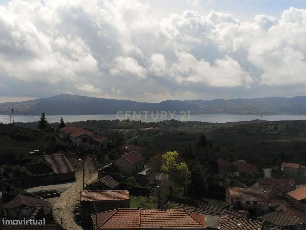 Casa Antiga em Chã, Montalegre - Oportunidade Única! - Grande imagem: 3/38