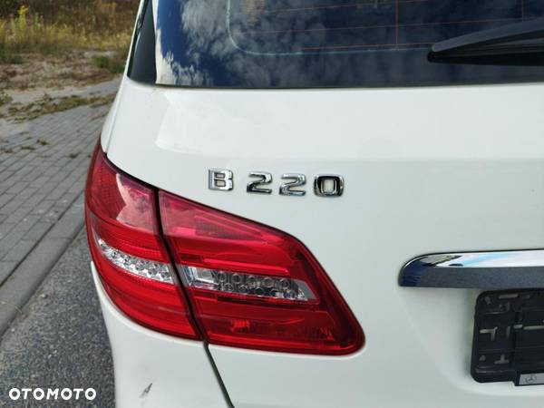 Mercedes-Benz Klasa B 220 CDI - 4