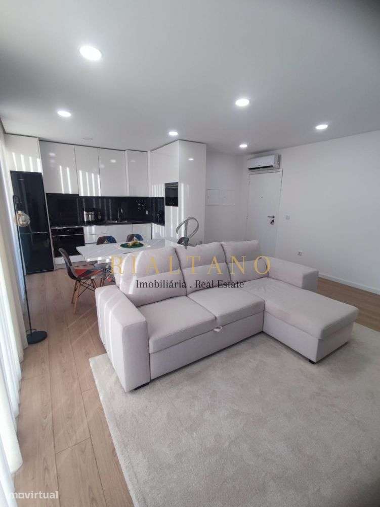 Apartamento T2 em Ílhvo-0