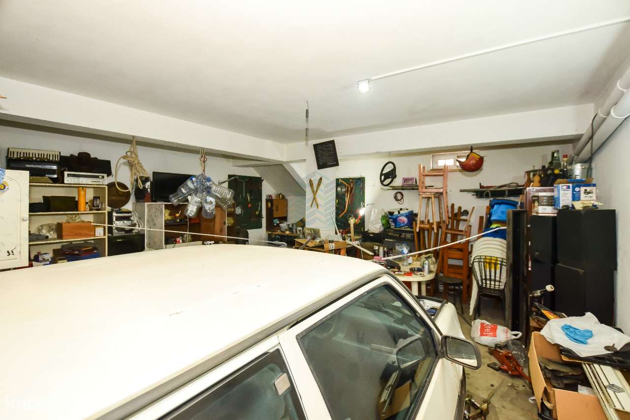 Apartamento T3 com Garagem e Arrecadação - Torres Novas-26