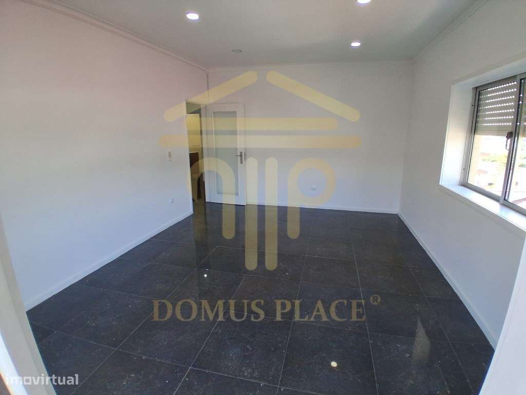Apartamento T3 Renovado com 3 Frentes, Varandas e Garagem em Fânzer...-7
