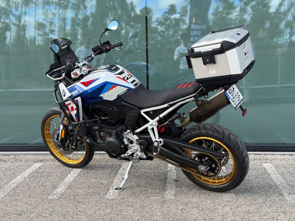 BMW F 900 GS