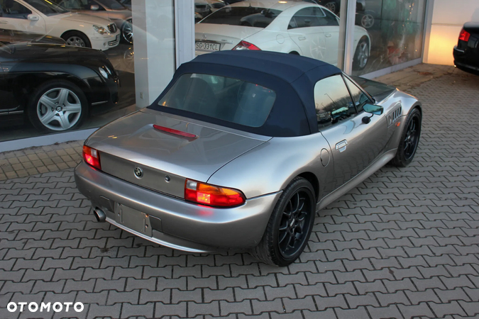 BMW Z3 1.9 - 6