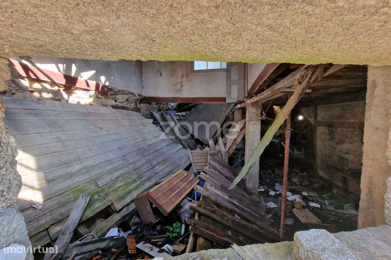 Moradia para recuperar | Souso Pires - Grande imagem: 5/9
