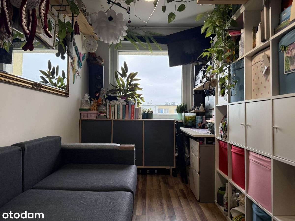 3-pokojowe mieszkanie z loggią blisko jeziora-10