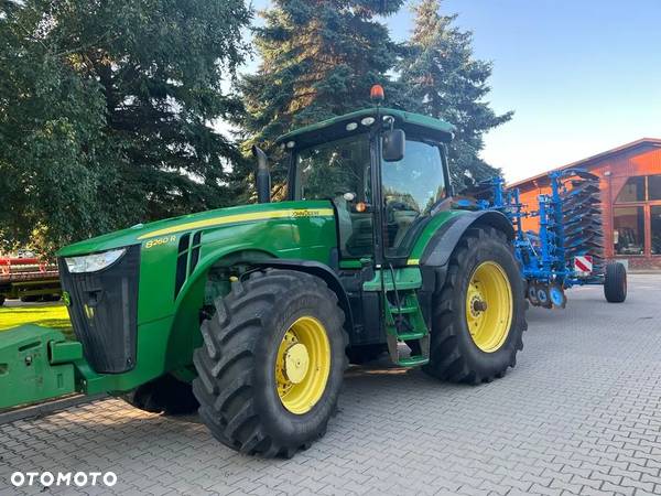 John Deere 8260R POWER SHIFT - 1