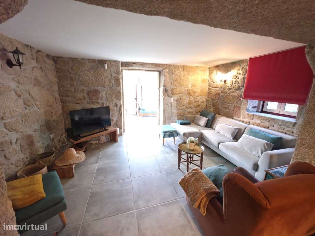 Moradia T3 com piscina, situada em Moreira do Lima - Grande imagem: 4/29