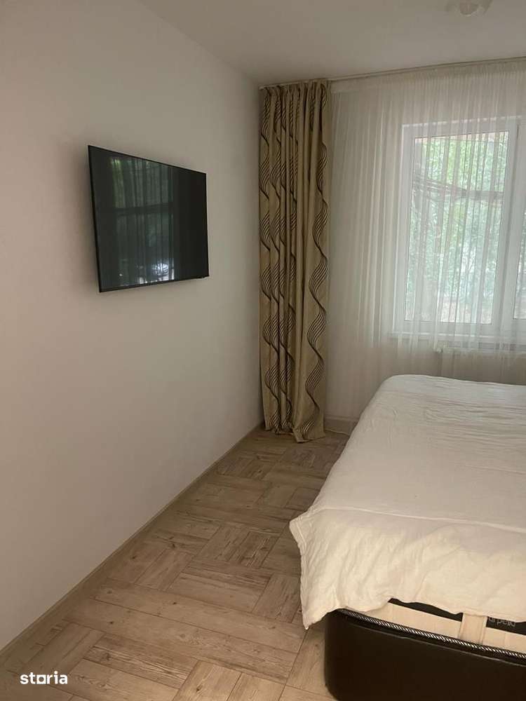 Inchiriez apartament 3 camere / faleza/ la P-uri - Imagine principală: 3/14