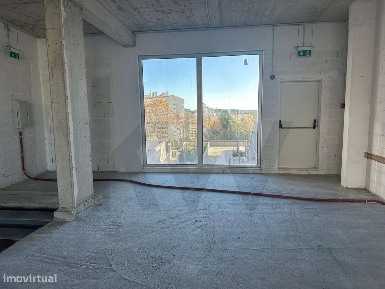 Loja nova de Luxo com 160 m2 em Miraflores – Potencial Ilimitado - Grande imagem: 5/13