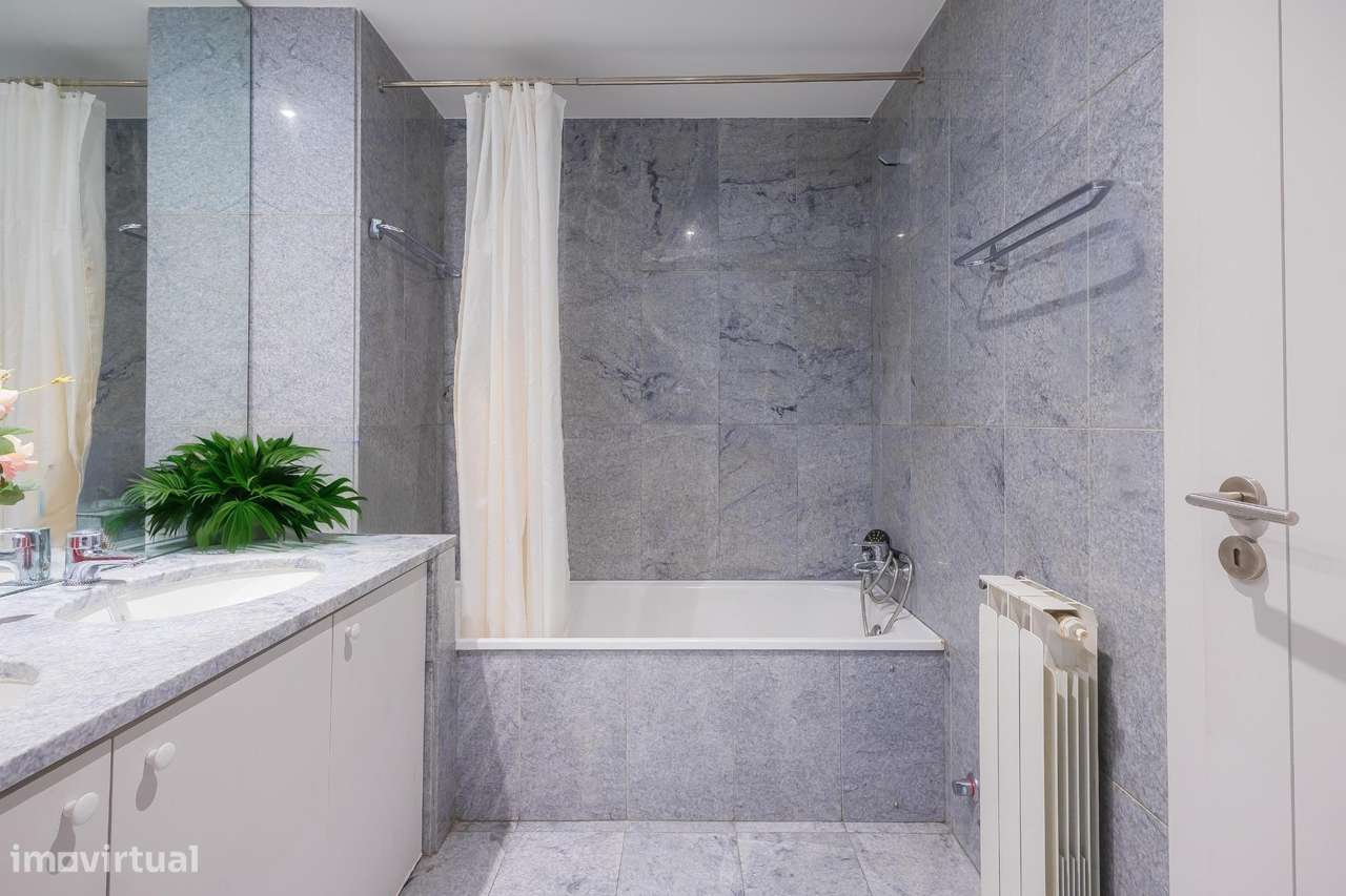 Exclusivo Duplex T5 no prestigiado “CONDOMÍNIO S. JOÃO BOSCO”-27