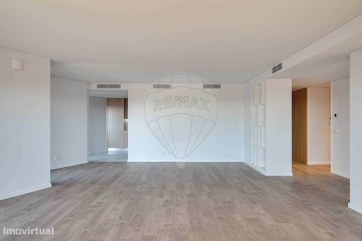 Apartamento T4 para venda-9