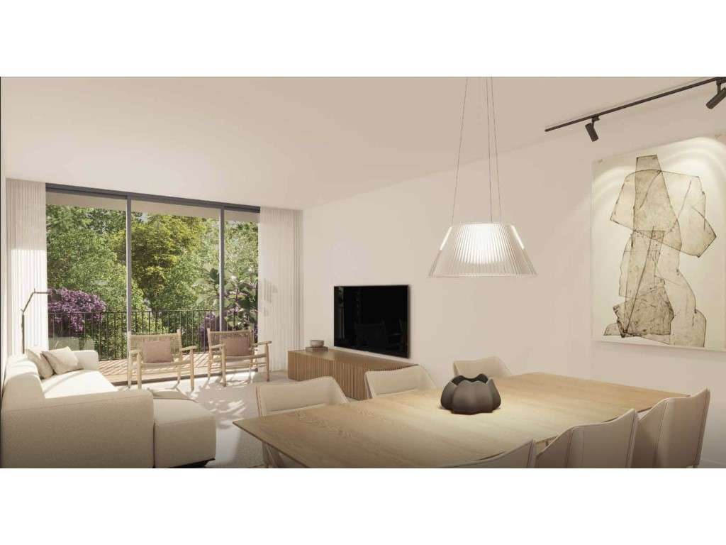 Apartamento T3 com varanda e estacionamento na Estrela-4