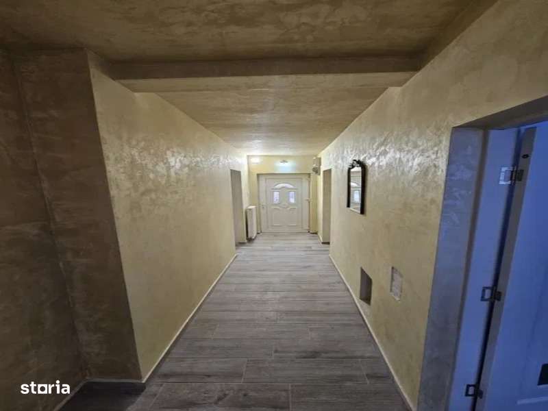 Casă 2 camere - curte 330 -  zona Blascovici - Imagine principală: 5/8