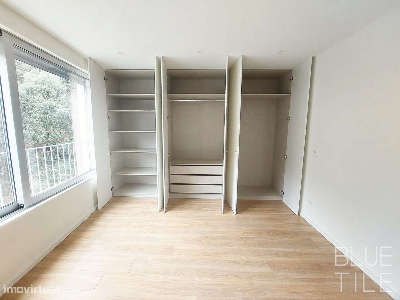 Apartamento T1 - voltado para o parque do Covelo, com lugar de garagem-14