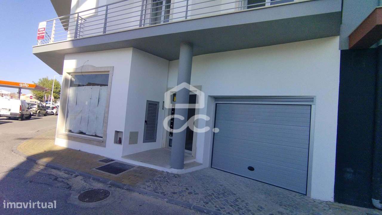 Apartamento tipo T-2 no centro da Vila de Pataias.-16