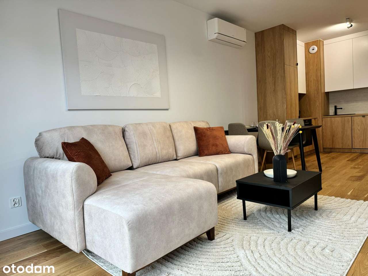 Bezpośrednio, wysoki standard - Pełny obrazek: 4/16