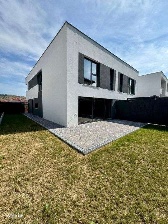 Duplex 4 camere de vanzare Chinteni, Cluj - Imagine principală: 2/8