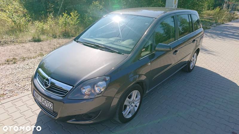 Opel Zafira - 3