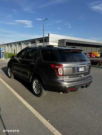 Ford Explorer 4.6 4WD - 7