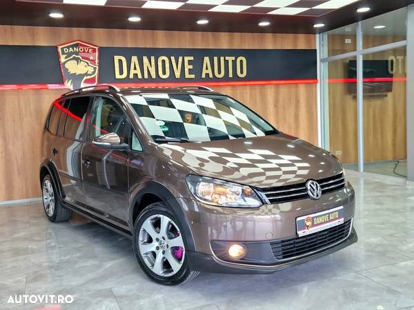 Volkswagen Touran Cross 2.0 TDI DSG - 3