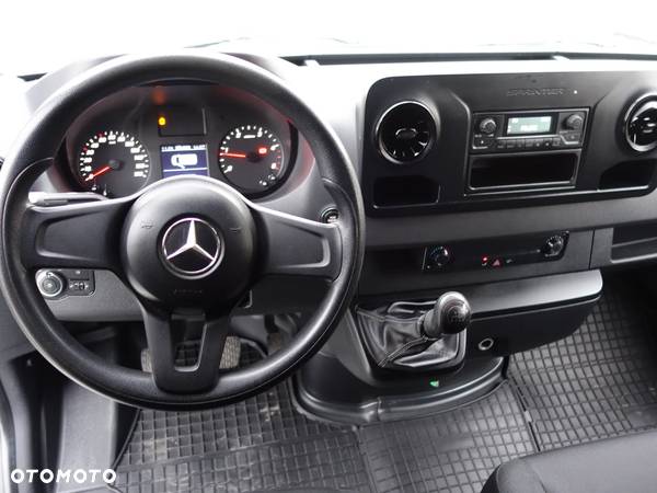 Mercedes-Benz sprinter - 10