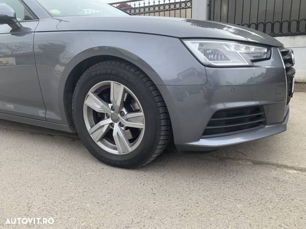 Audi A4 Avant 40 TDI S tronic advanced - 2