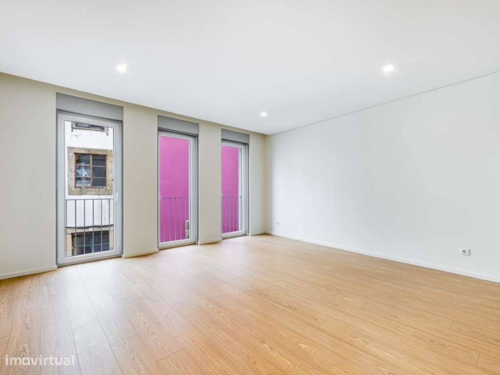 Prédio Moradia novo no Centro Histórico de Braga-7