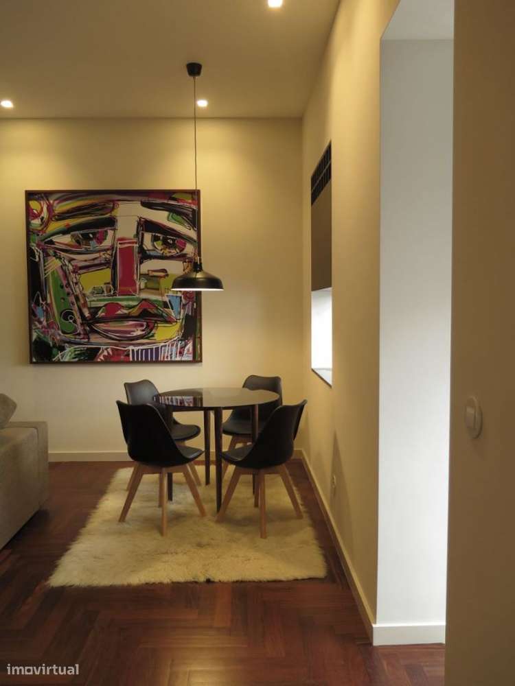 T1 mobilado para arrendar - Braga Centro - Avenida da Liberdade - Grande imagem: 4/15