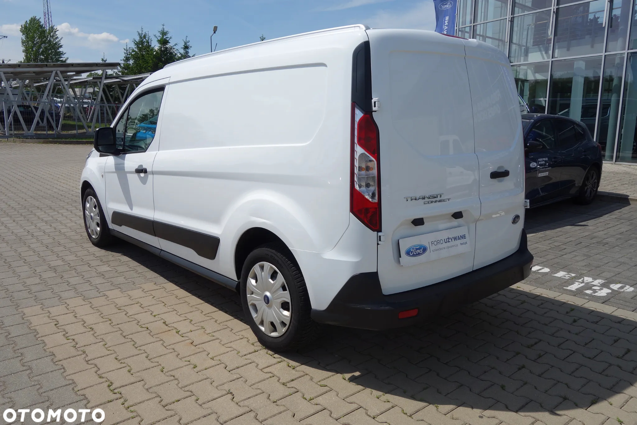 Ford Transit Connect - 8