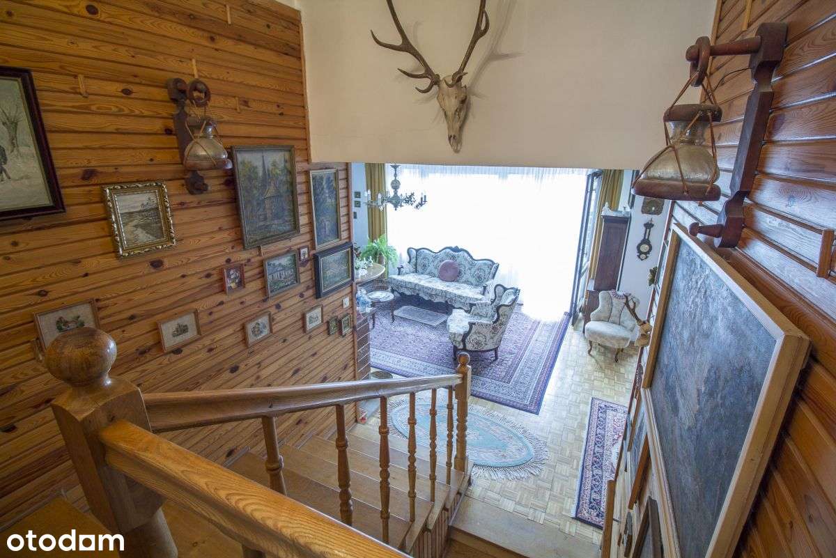 Urokliwy dom, obok Lasek Marceliński, garaż-7