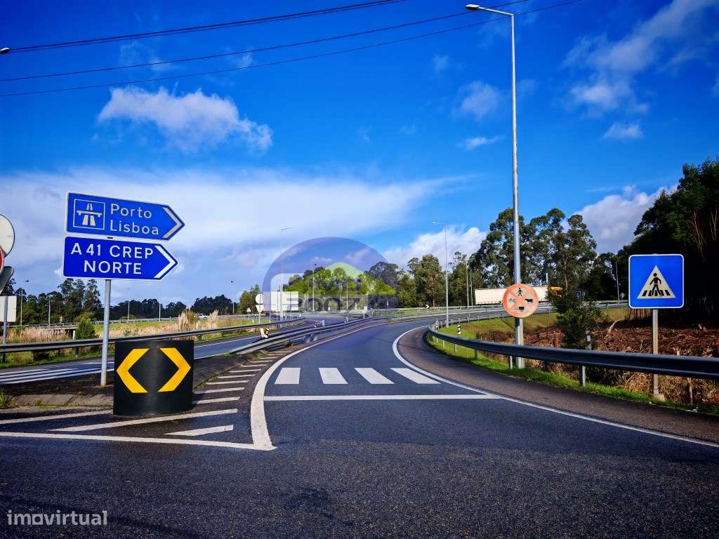 Terreno rústico a entrada de Espinho - Grande imagem: 5/16