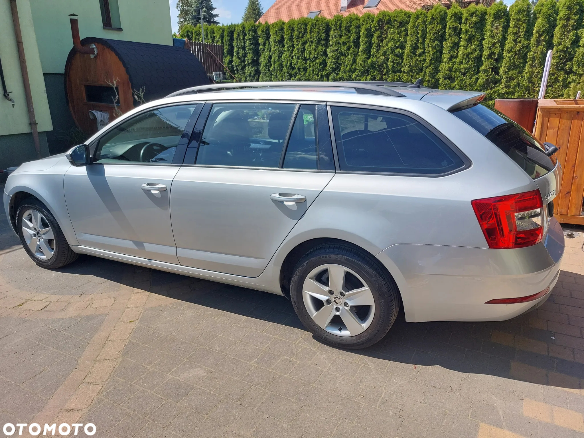 Skoda Octavia 2.0 TDI Ambition DSG - 3