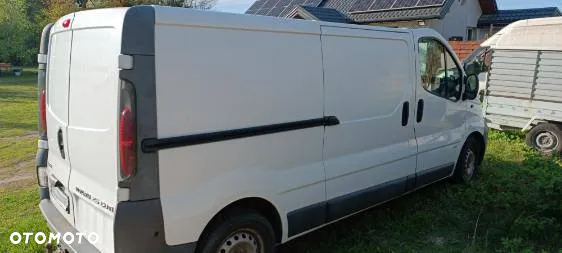 Opel Vivaro - 8