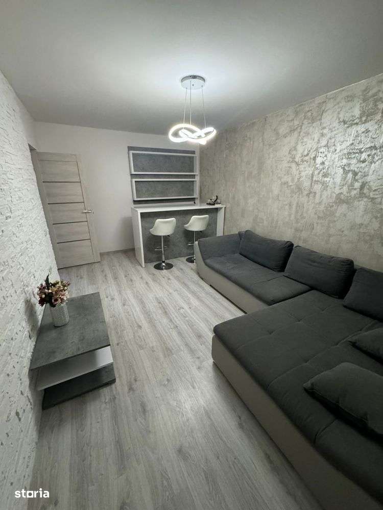 Apartament 3 camere Piata Valea Ialomitei (Dr Taberei) 2 min metrou - Imagine principală: 3/8
